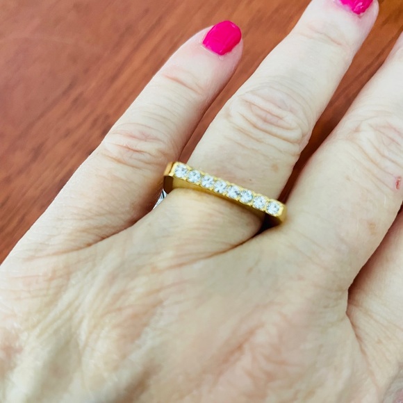 Crystal Ring Set Clear Crystals Size 8 - Picture 8 of 15